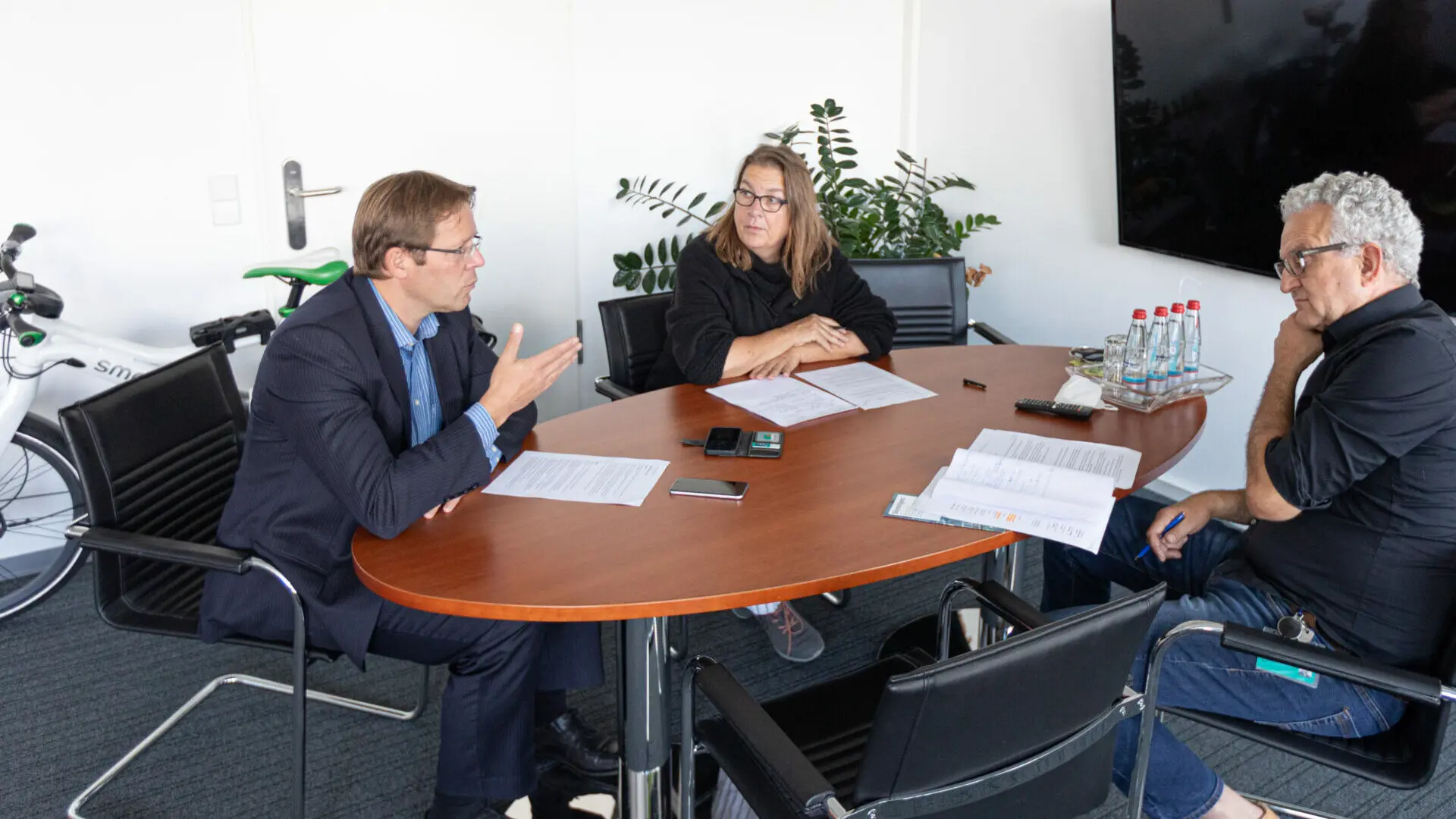 Alexander Sauer im Gespräch mit Birgit Spaeth und Jörg-Dieter Walz