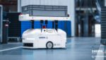 Mithilfe autonomer Navigationssoftware können mobile Roboter dynamisch ihren Pfad planen und nach Bedarf anpassen.